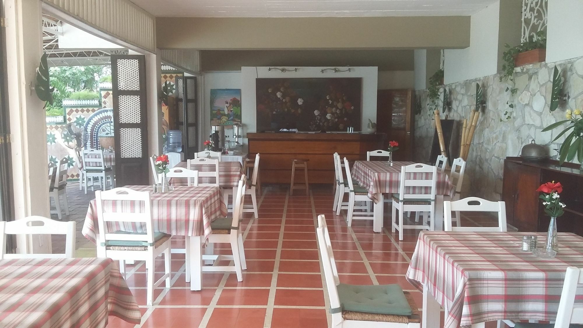 Hotel Mont Joli Кап-Аитьен Экстерьер фото